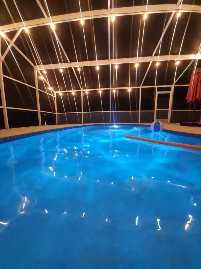 Electric Heated Private Pool 4 Bedroom 3 Bath 2 Story Single Family Home!!!! キシミー エクステリア 写真